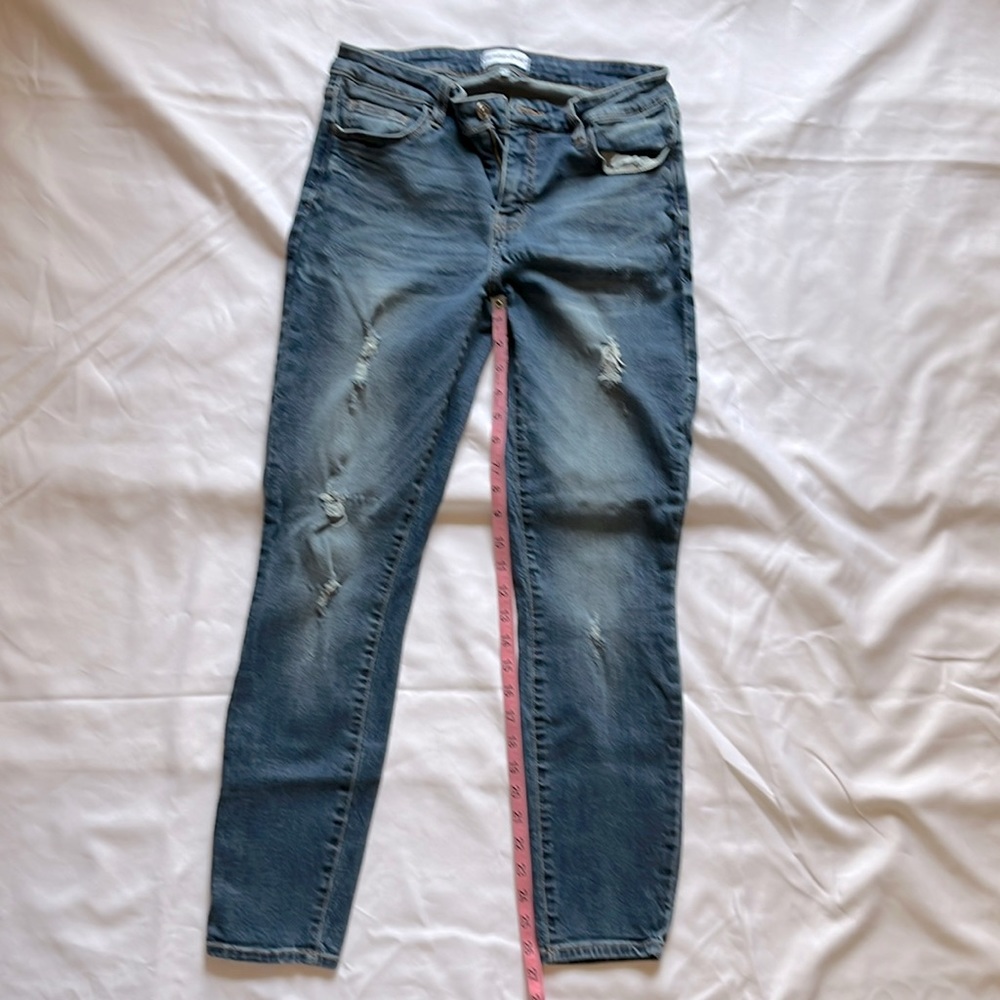 Studio Blue women’s skinny jeans. Size 29.